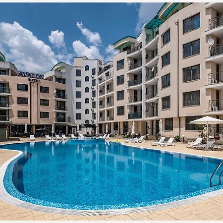 Avalon Apartment Слънчев бряг Екстериор снимка