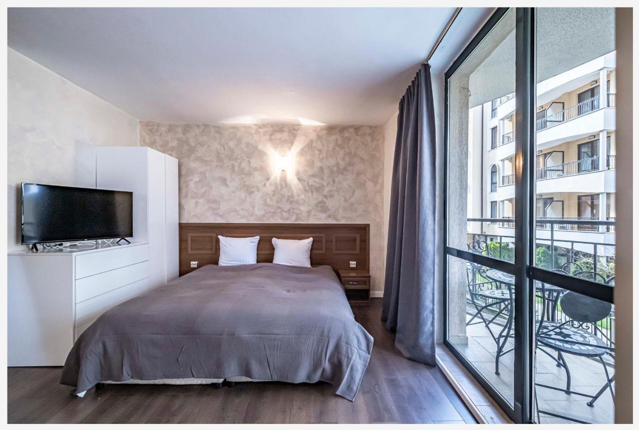 Avalon Apartment Слънчев бряг Екстериор снимка